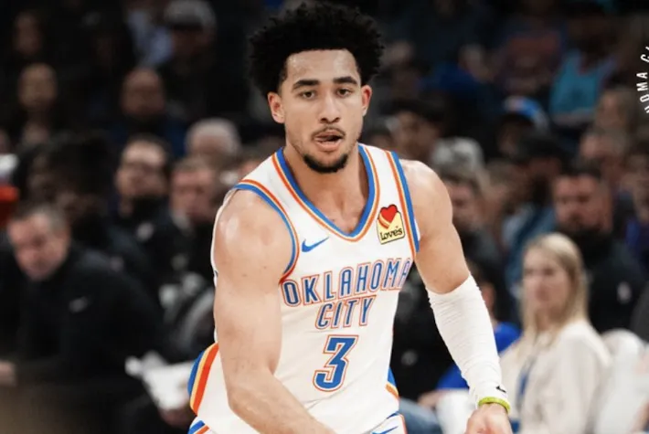 戴格诺特：最近2场比赛的主要目标是保障核心球员的健康